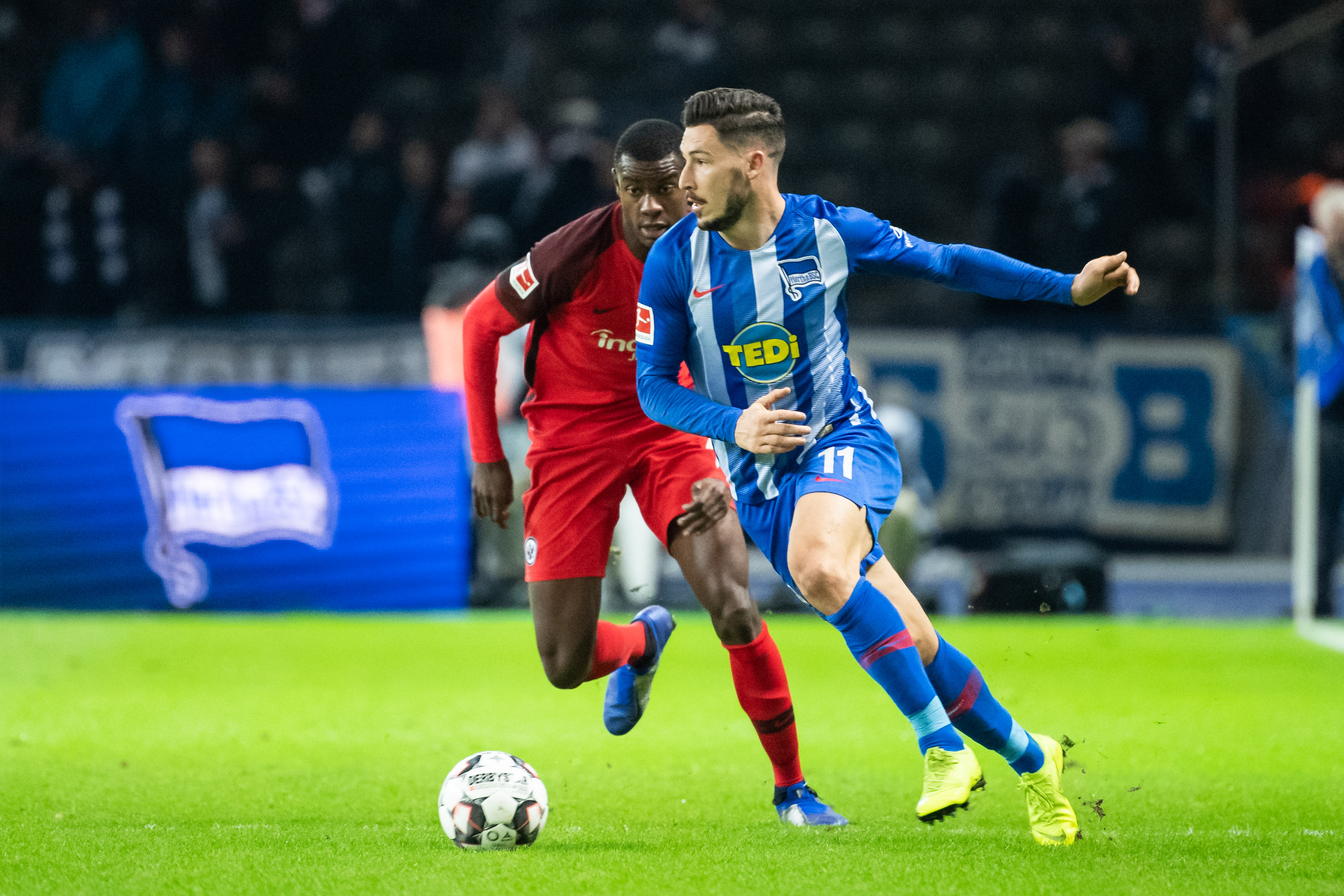 三是前场层 三是前场层