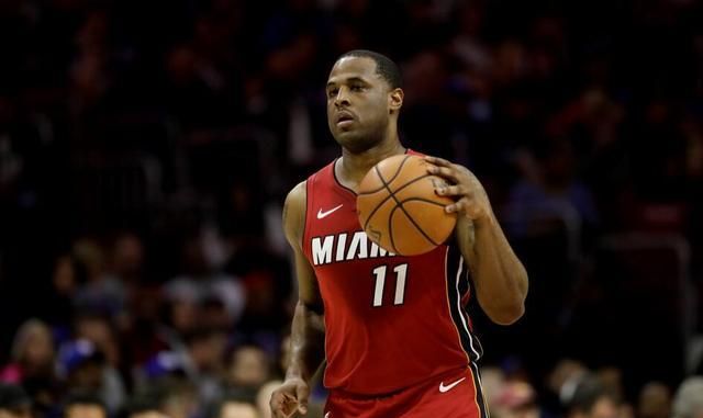 于汉超吊射 于汉超吊射